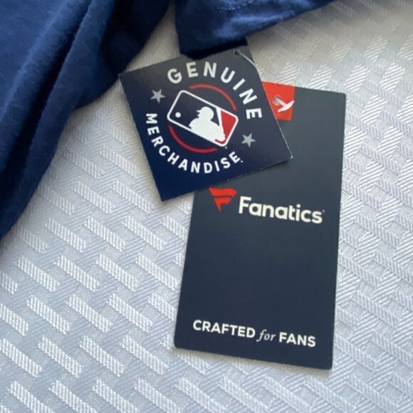 Fanatics genuine Red Sox bling t-shirt, Small - Picture 8 of 9